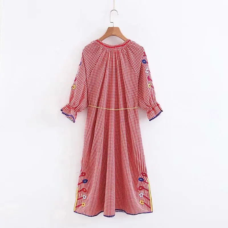 Autumn New Plaid Embroidered V-neck Dress