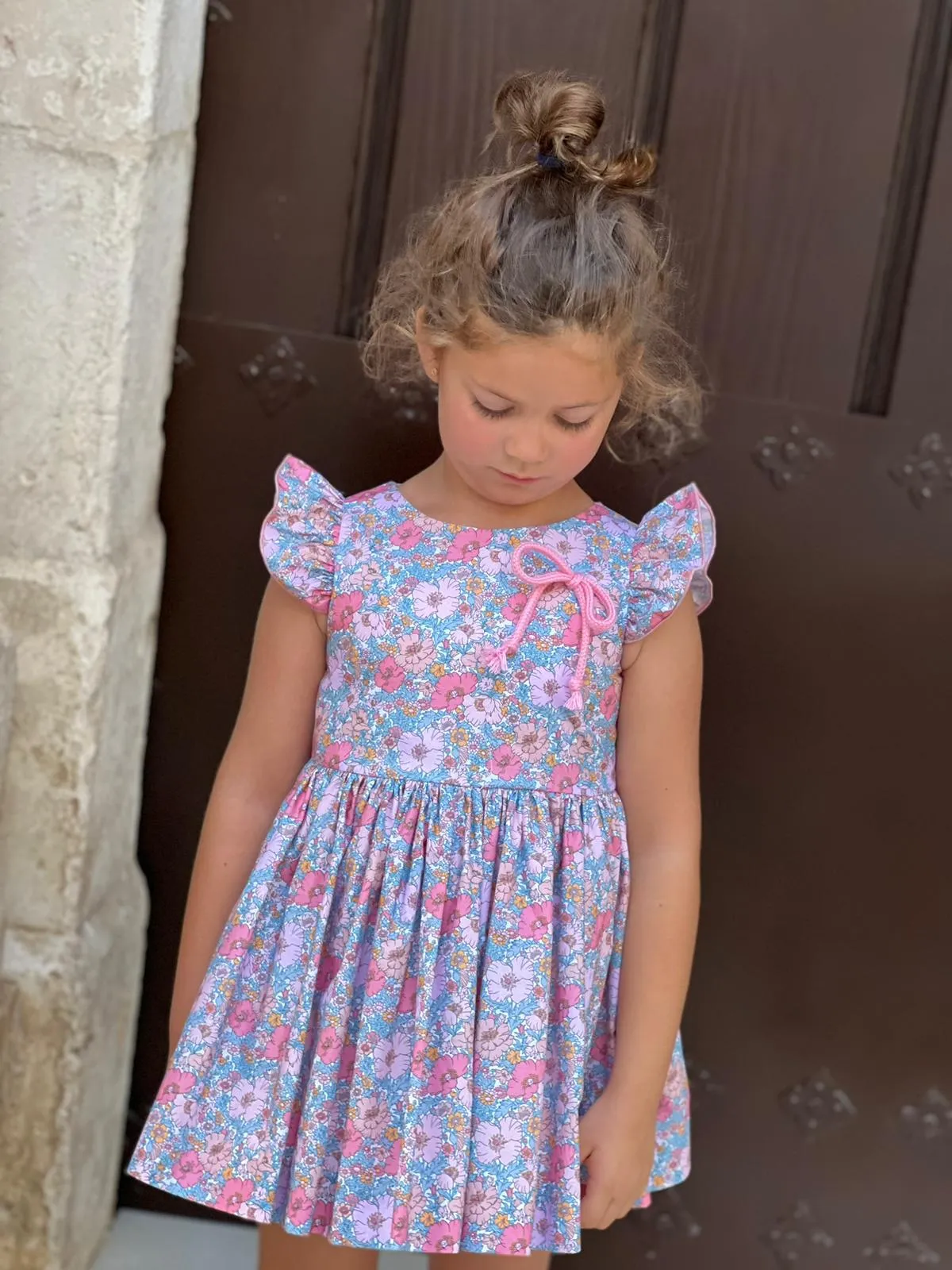 Beautiful floral print Dress with bow details