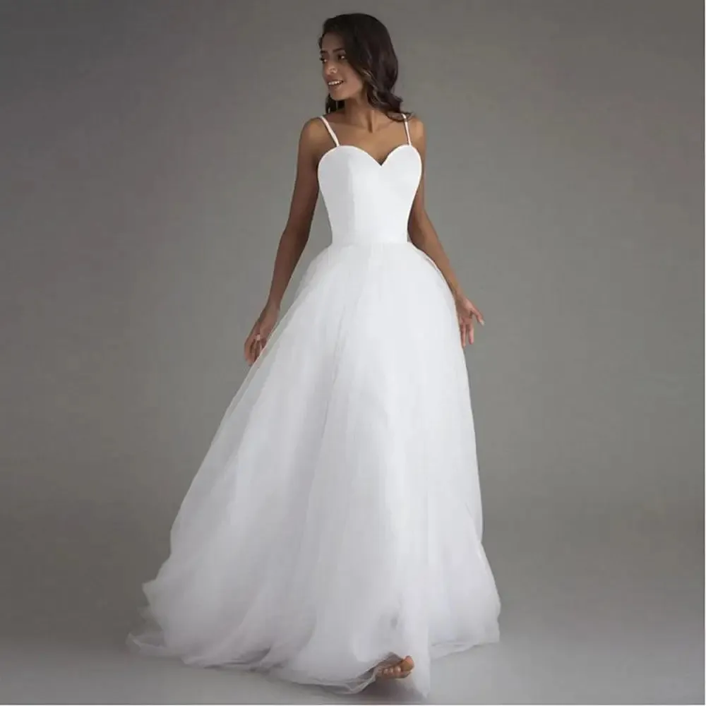 Breezy Lace-Up Bridal Gown