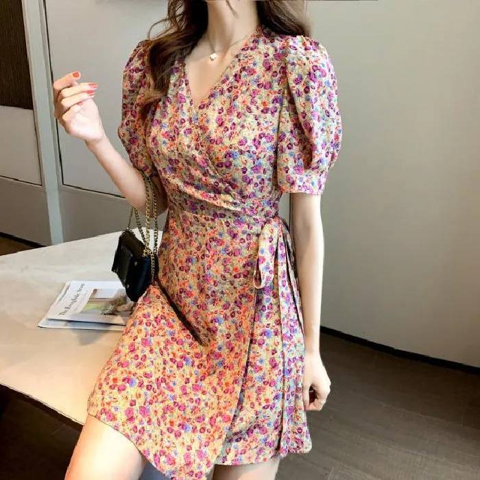 Dress Women Summer Korean Fairy Look Slimming Floral A-Line INS Women Young Look Western Slim-Look Dress