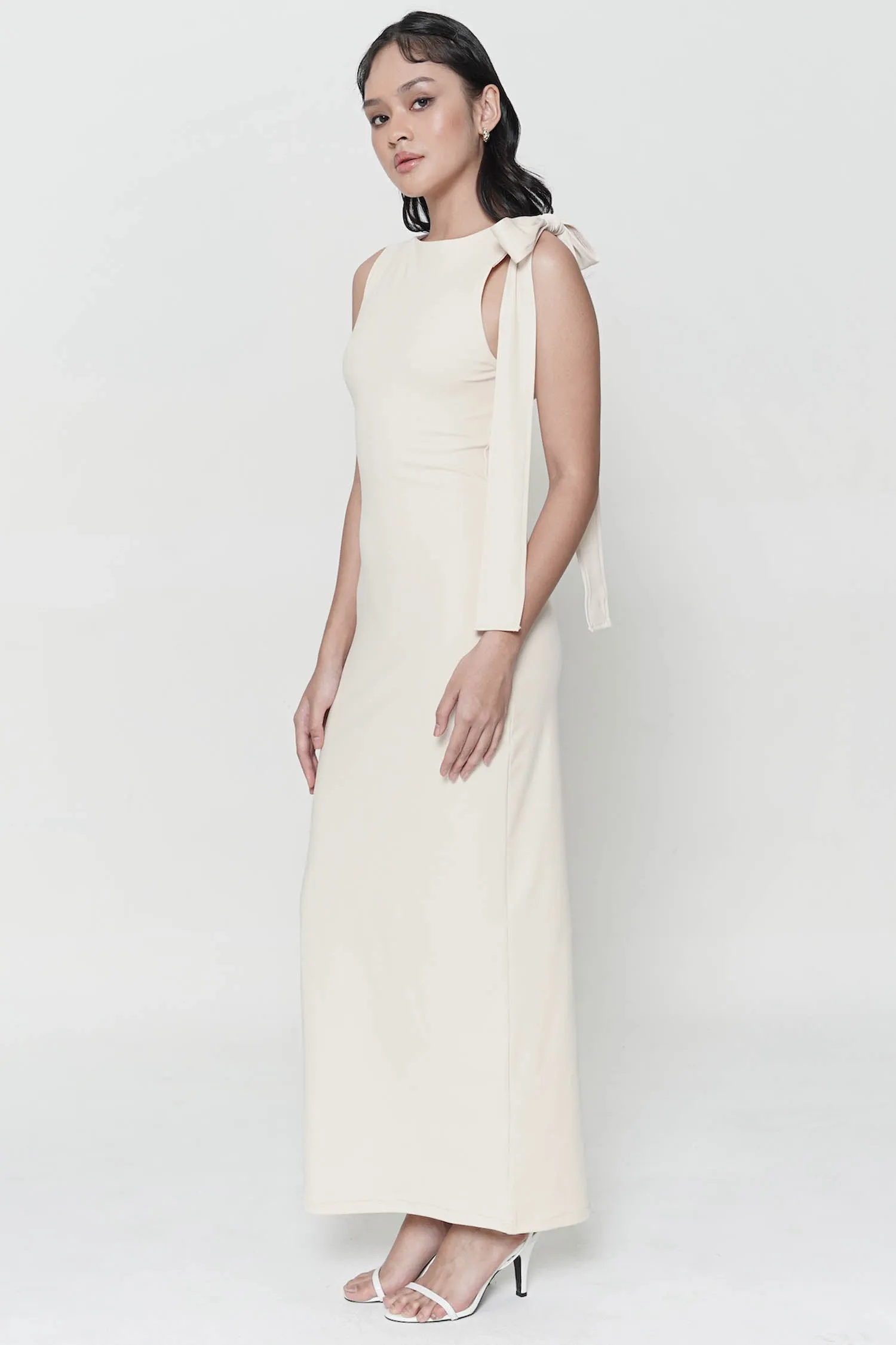 Eloise Sculpt Dress In Creme