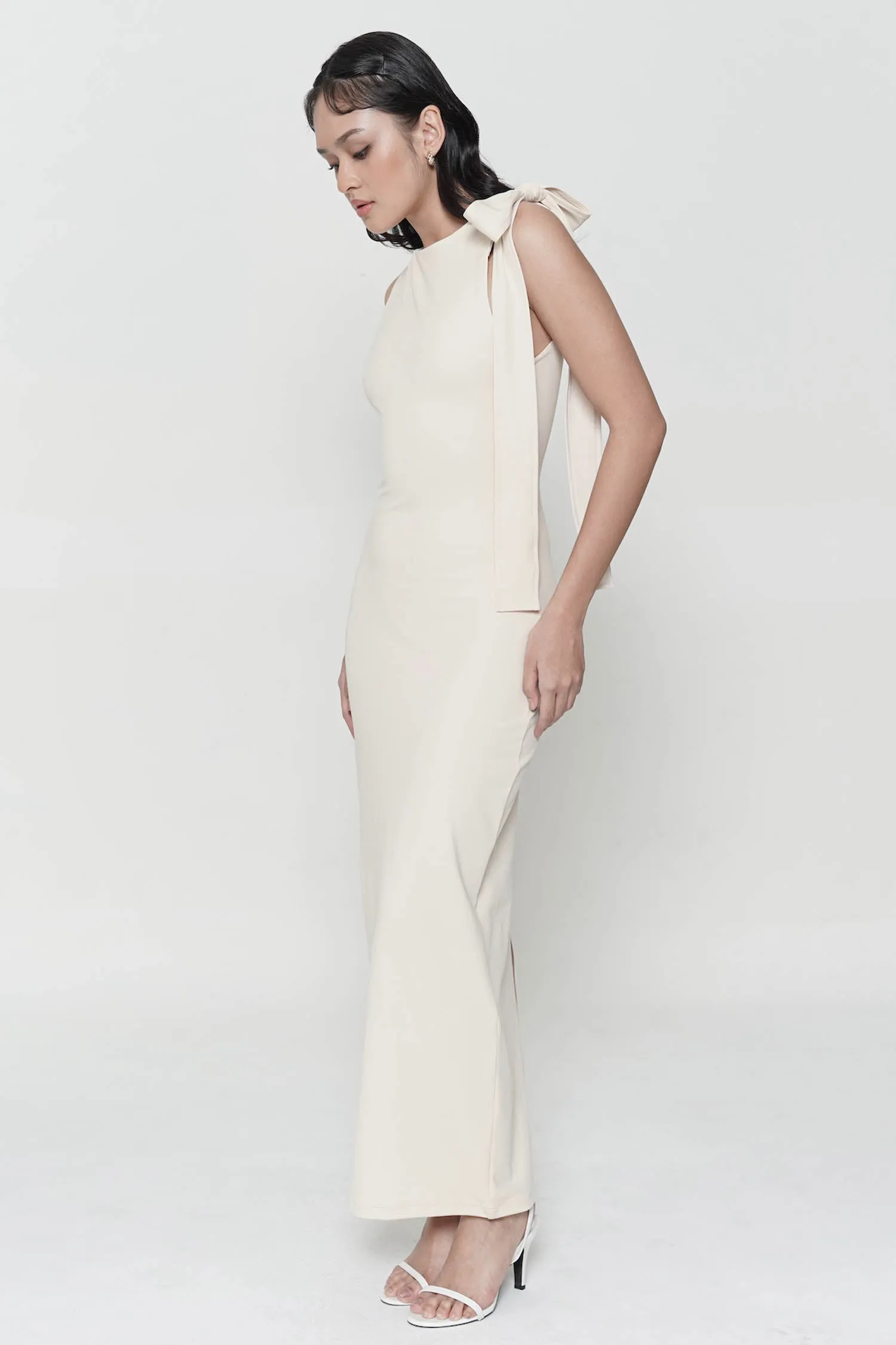 Eloise Sculpt Dress In Creme