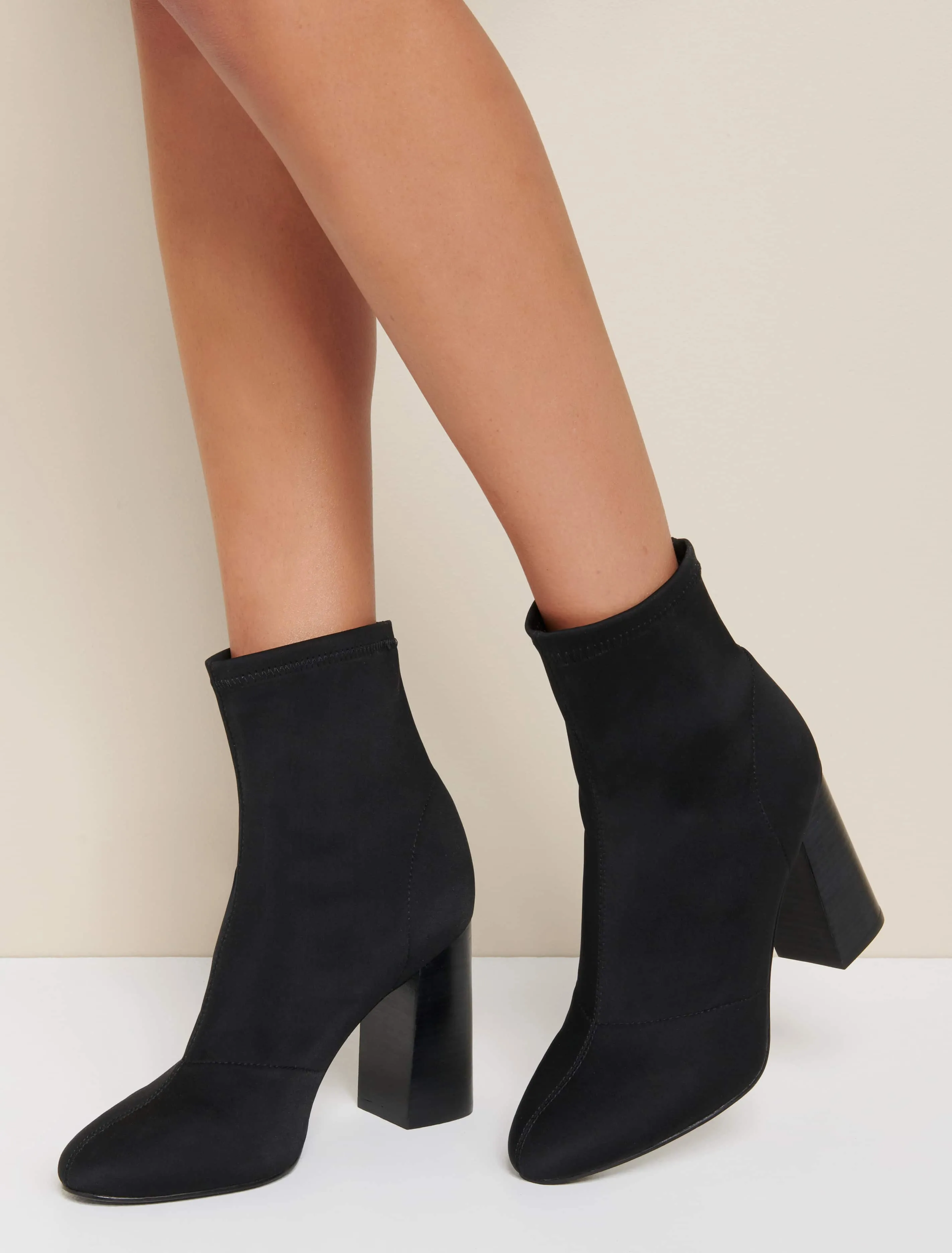 Isabella Sock Boot