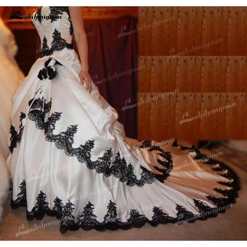 NumberSea Black and White Wedding Dresses 2021 Gothic Lace Applique Tiered Bridal Dress Long Train Lace Up Satin Halloween Bridal 1920's