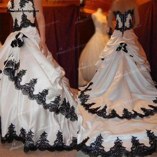 NumberSea Black and White Wedding Dresses 2021 Gothic Lace Applique Tiered Bridal Dress Long Train Lace Up Satin Halloween Bridal 1920's