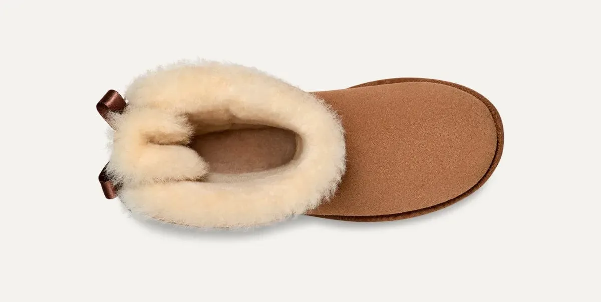 UGG Bailey Bow II Boot In Chestnut