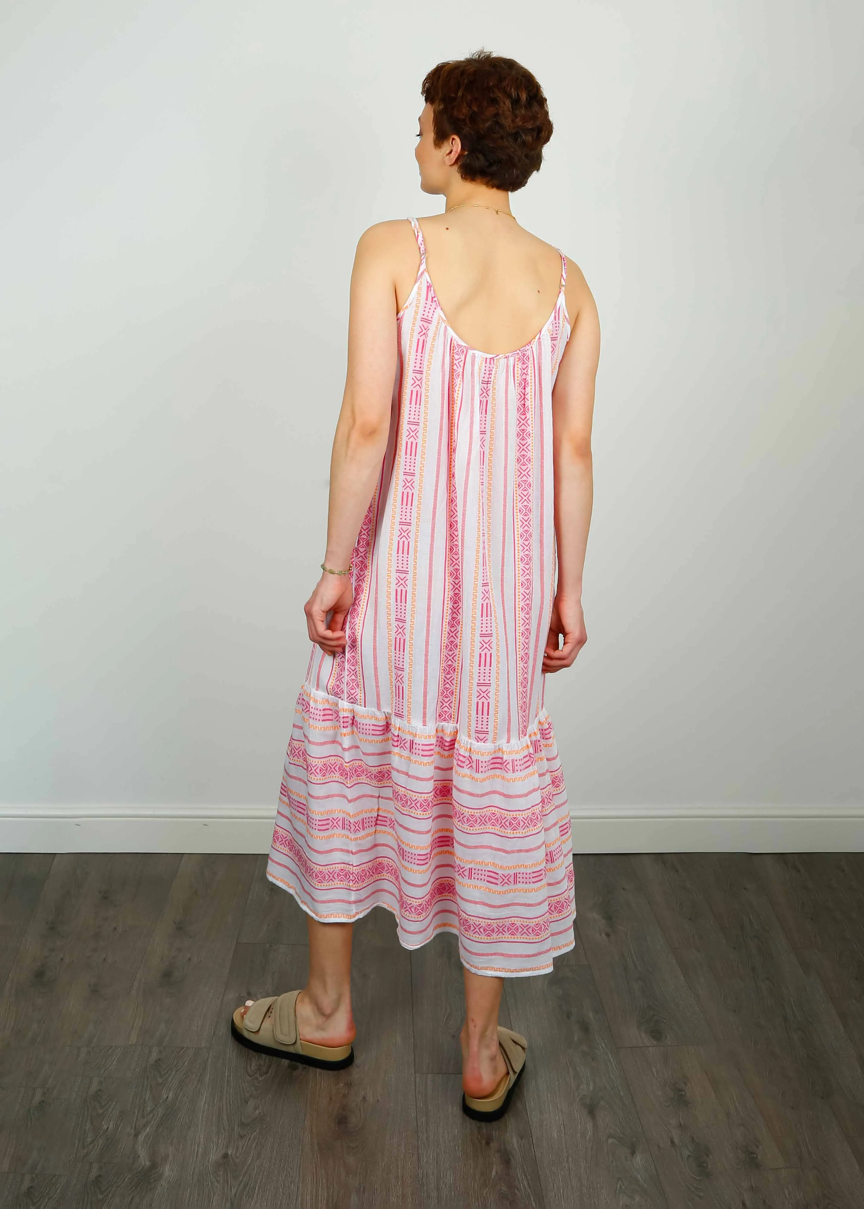V Lexy Dress in Pink