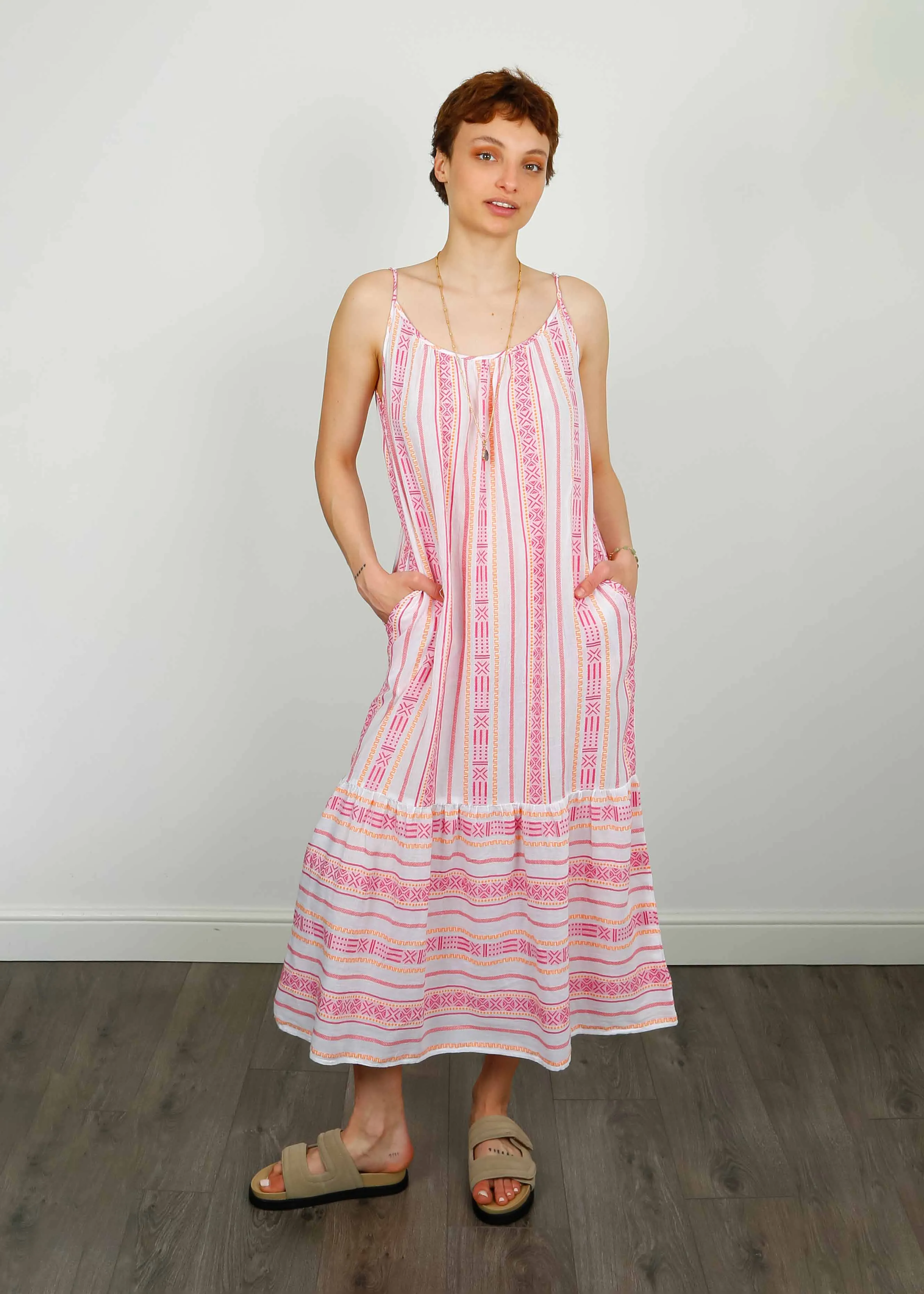 V Lexy Dress in Pink